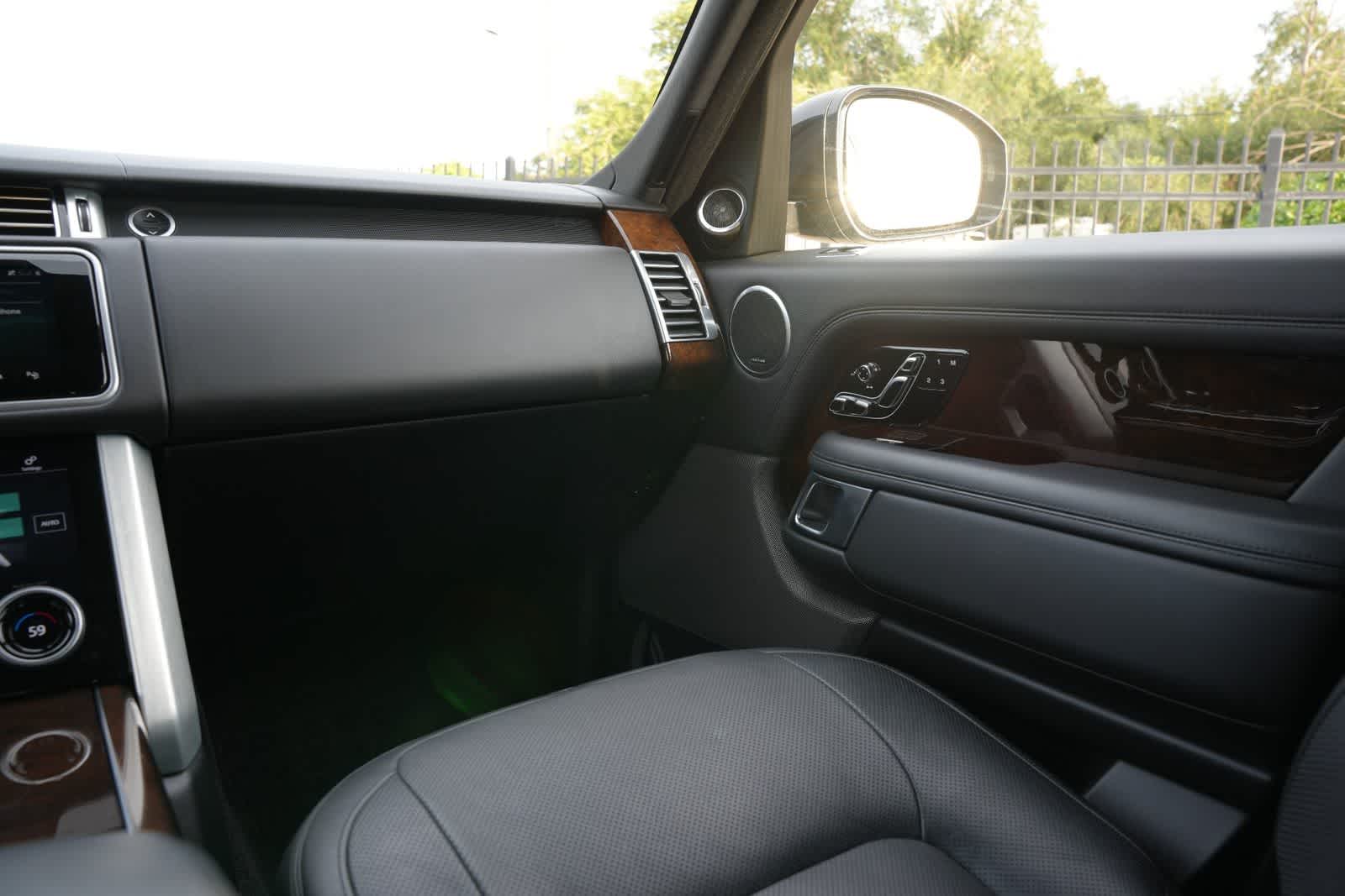2020 Land Rover Range Rover P525 HSE