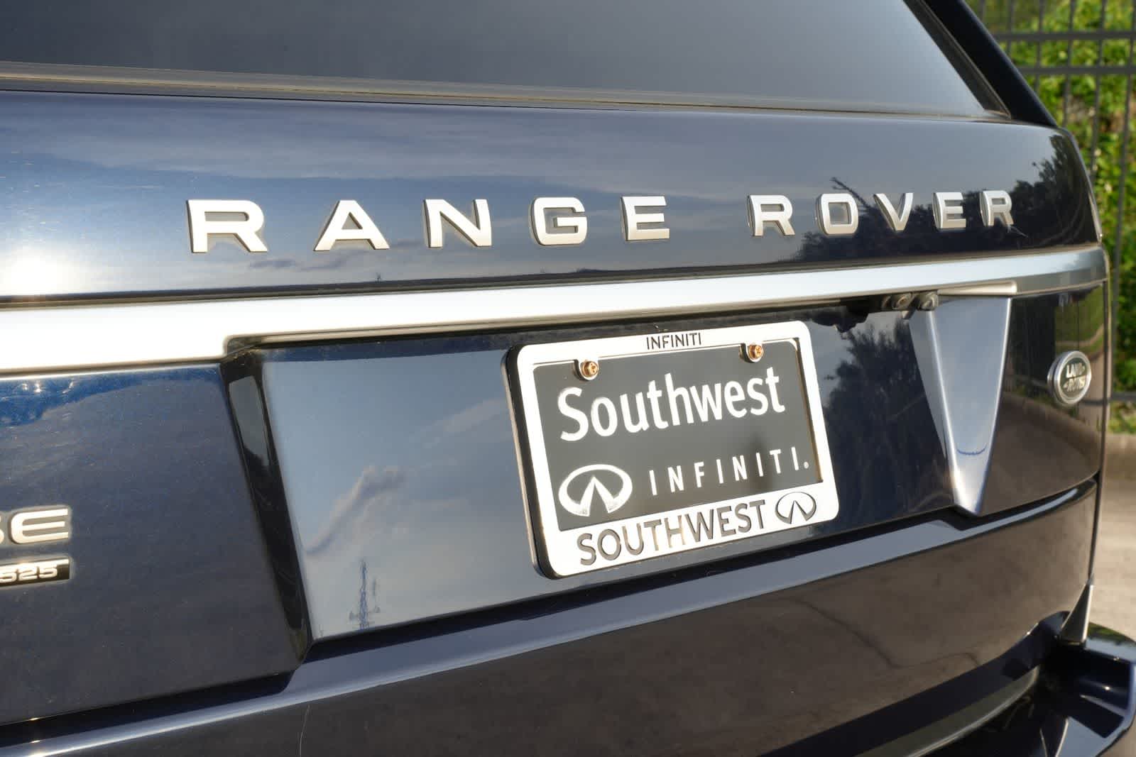2020 Land Rover Range Rover P525 HSE