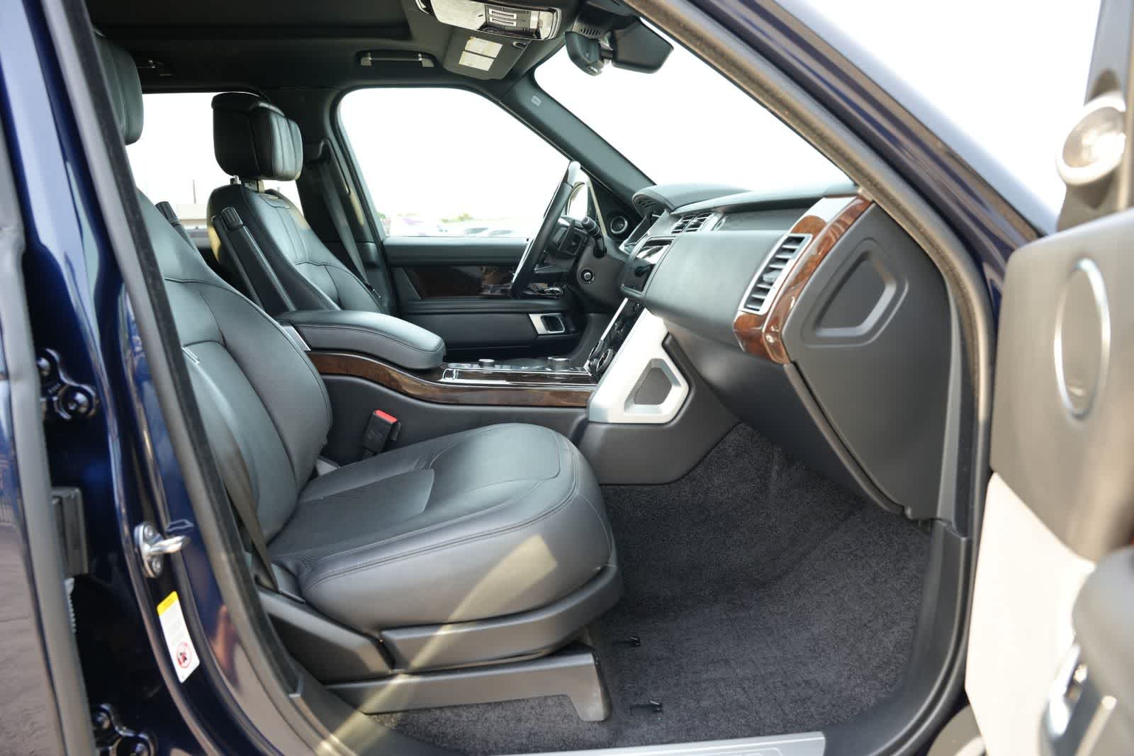 2020 Land Rover Range Rover P525 HSE