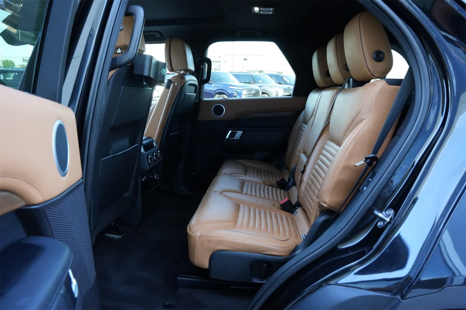 2017 Land Rover Discovery HSE Luxury