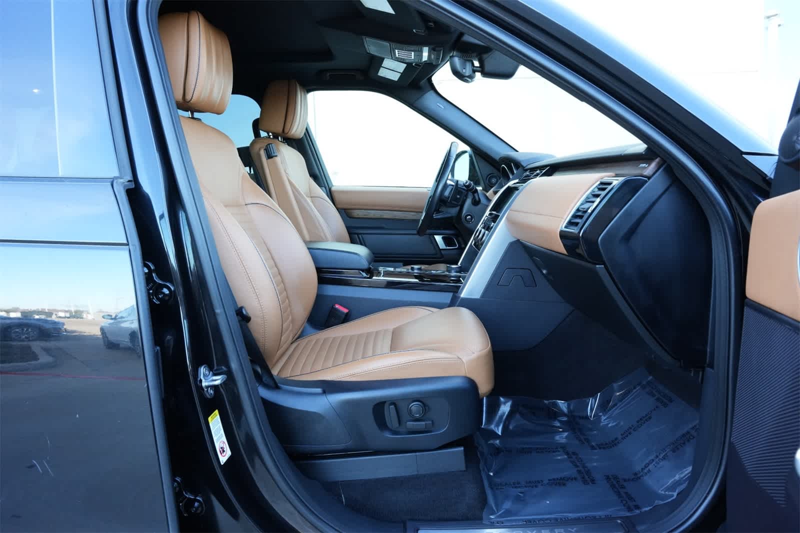 2017 Land Rover Discovery HSE Luxury