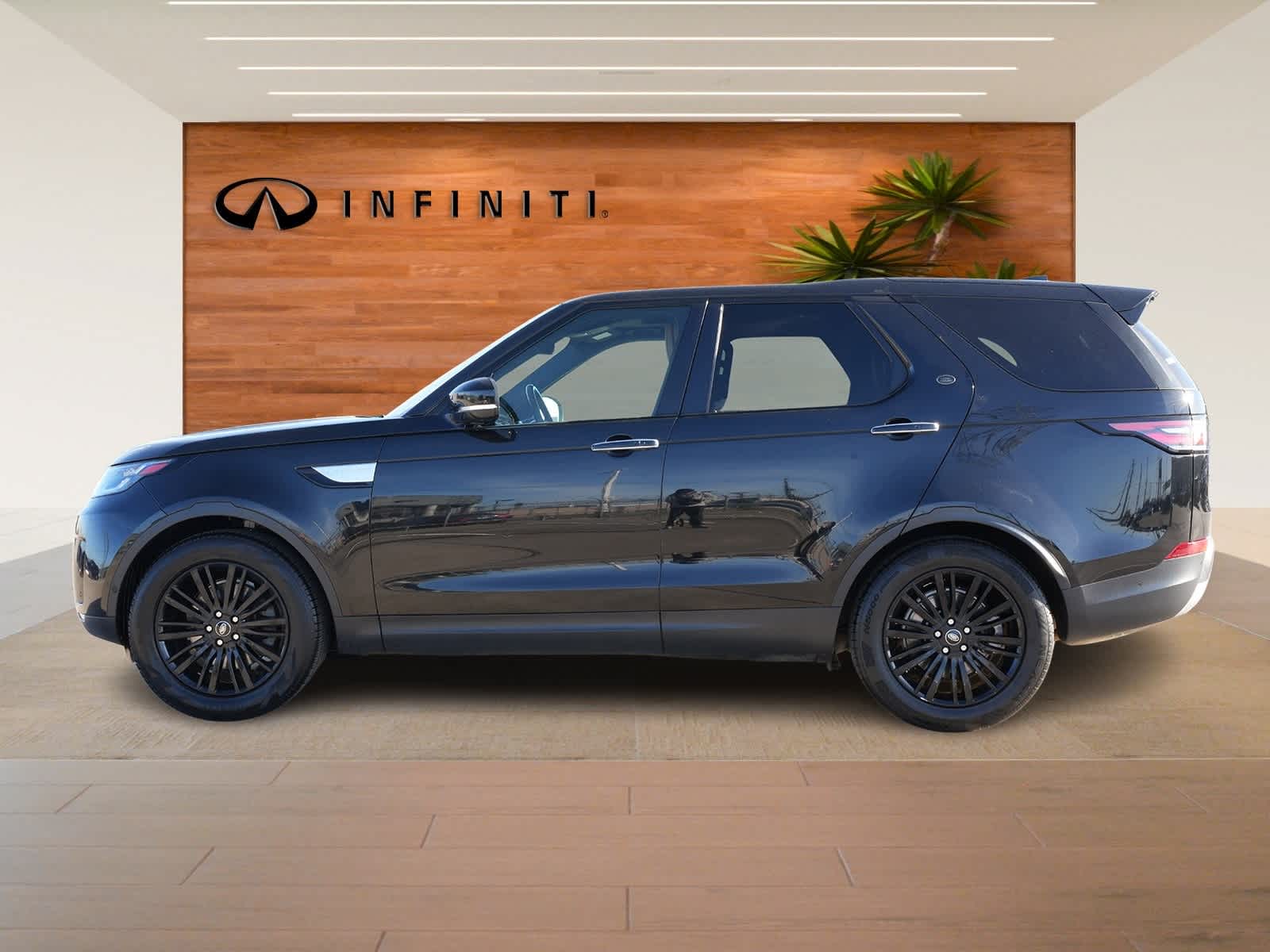 2017 Land Rover Discovery HSE Luxury