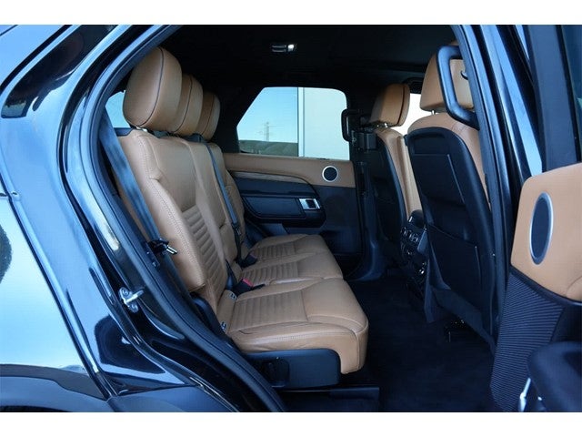 2017 Land Rover Discovery HSE Luxury