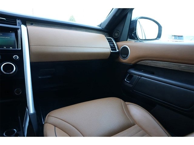 2017 Land Rover Discovery HSE Luxury