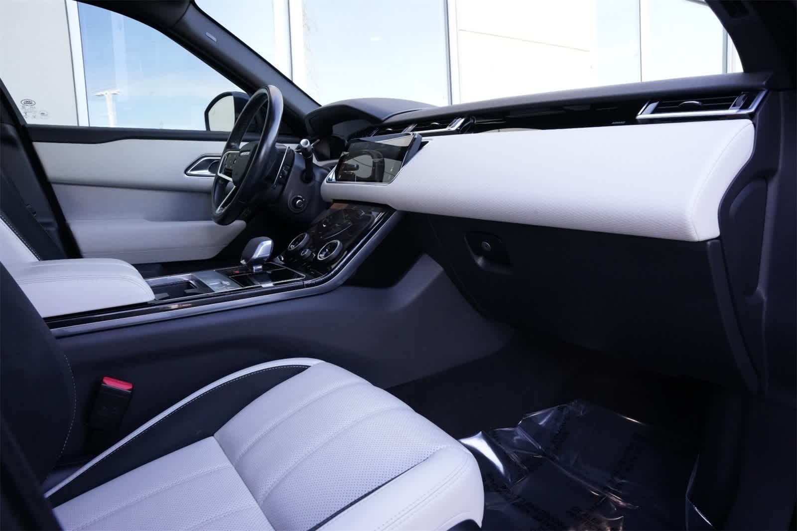 2021 Land Rover Range Rover Velar R-Dynamic S