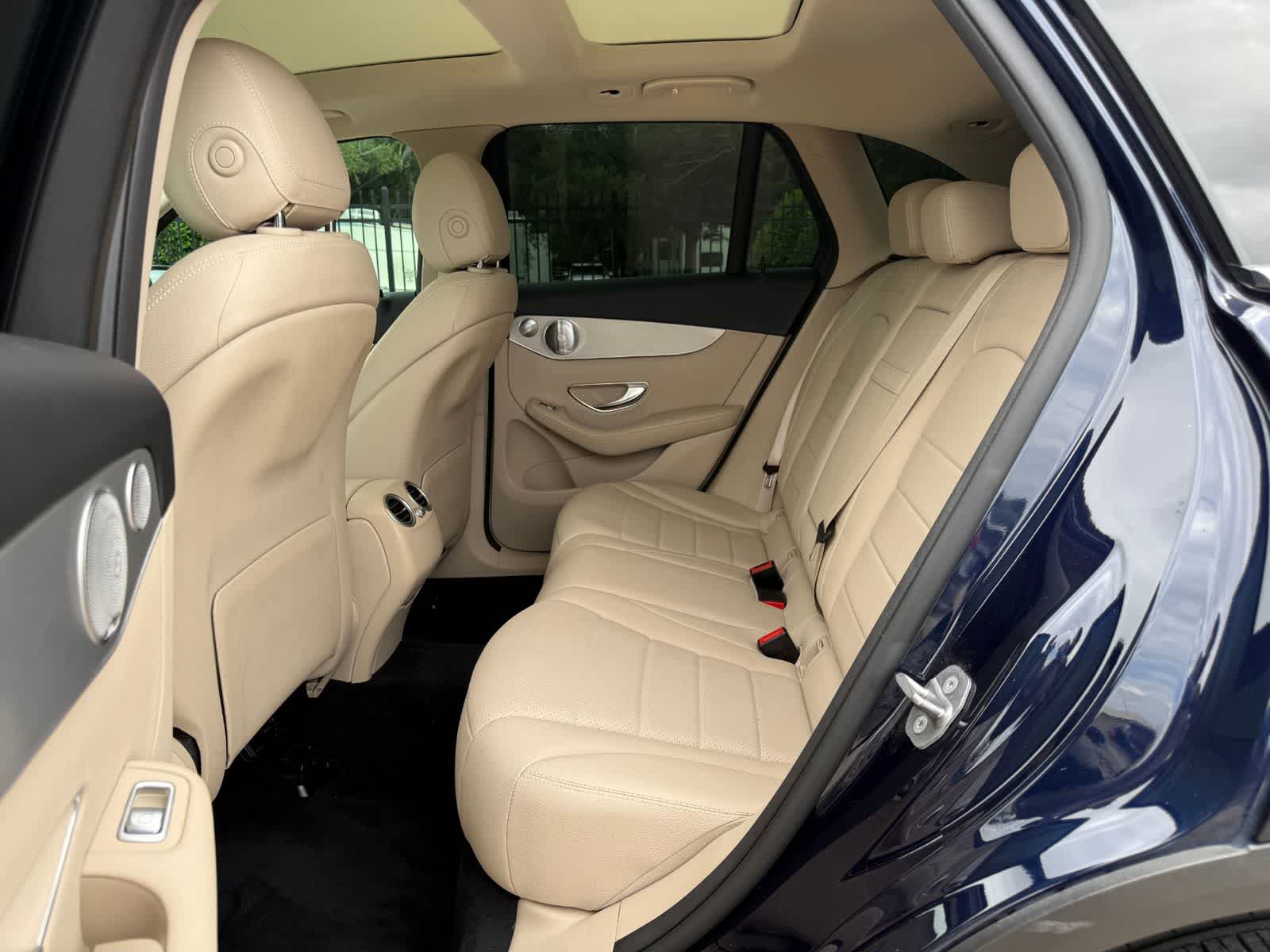 2020 Mercedes-Benz GLC 300 GLC 300