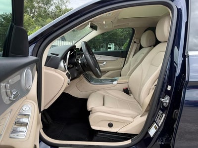 2020 Mercedes-Benz GLC 300 GLC 300