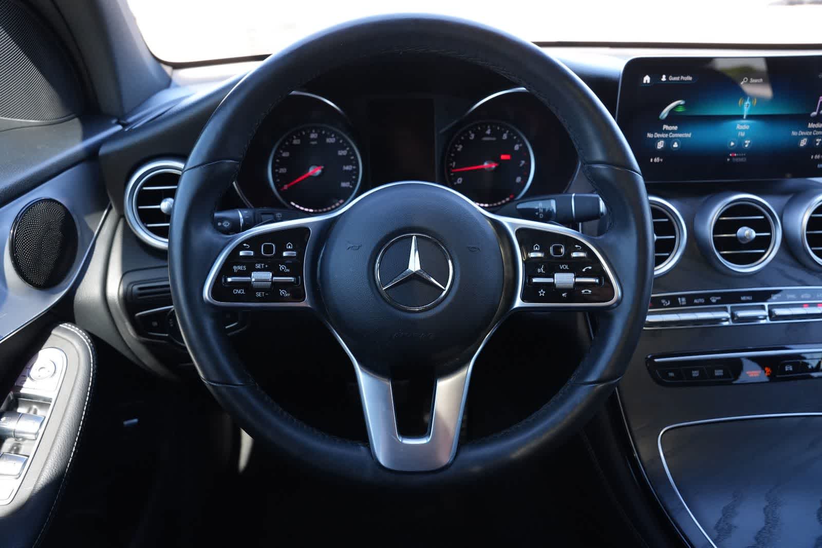 2021 Mercedes-Benz GLC 300 GLC 300