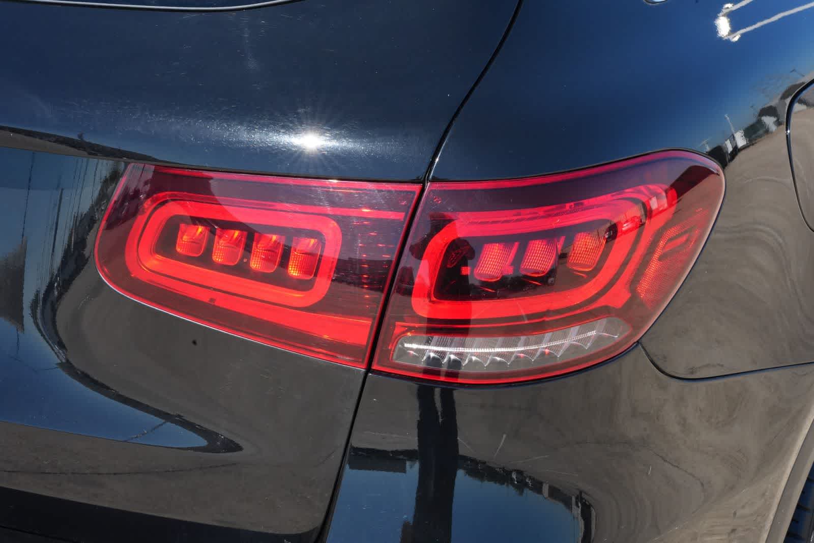 2021 Mercedes-Benz GLC 300 GLC 300