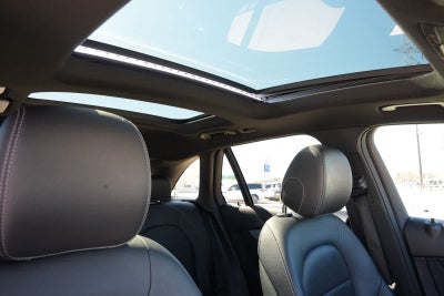 2021 Mercedes-Benz GLC 300 GLC 300