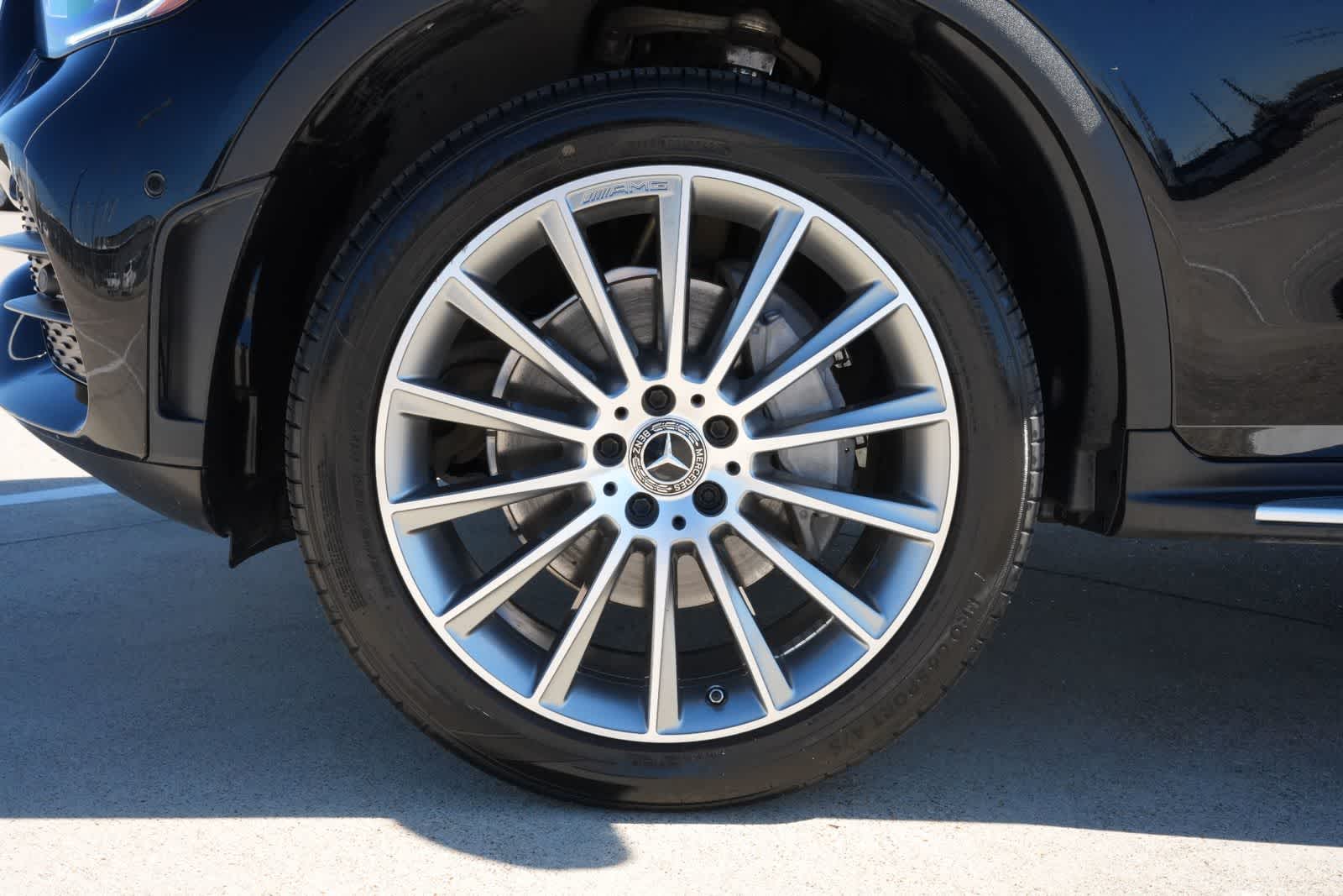 2021 Mercedes-Benz GLC 300 GLC 300