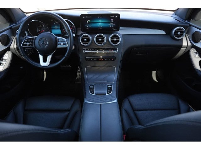 2021 Mercedes-Benz GLC 300 GLC 300