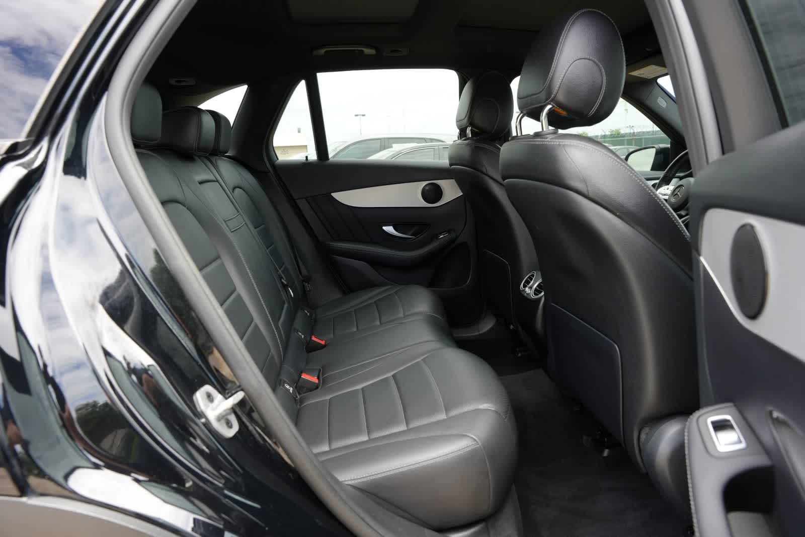 2022 Mercedes-Benz GLC 300 GLC 300