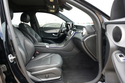 2022 Mercedes-Benz GLC 300 GLC 300