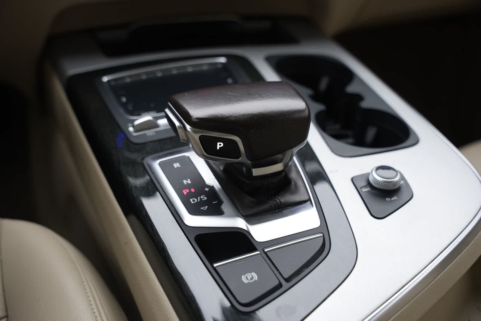 2019 Audi Q7 Premium