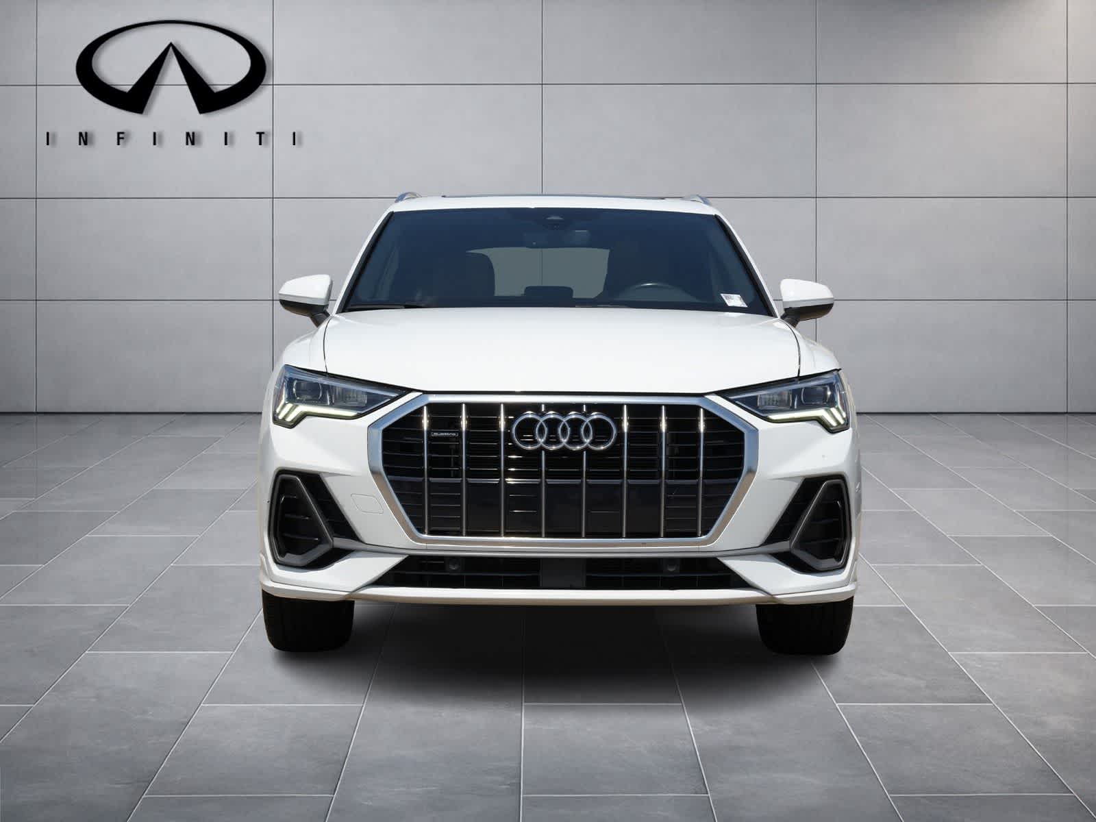 2024 Audi Q3 S line Premium
