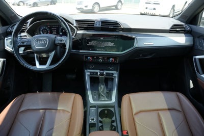 2024 Audi Q3 S line Premium