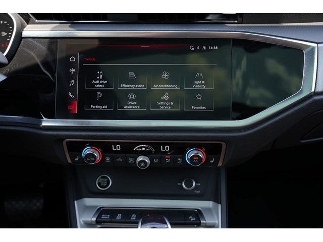 2024 Audi Q3 S line Premium