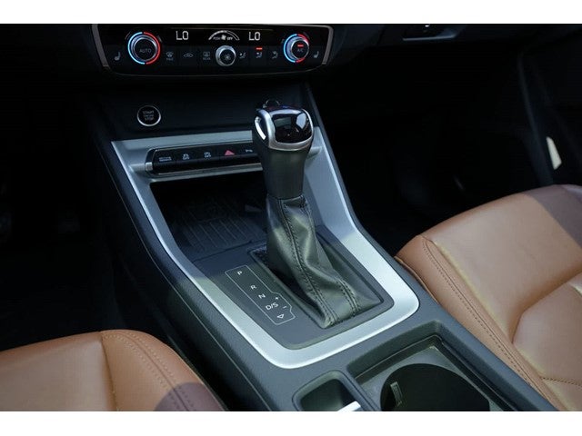 2024 Audi Q3 S line Premium