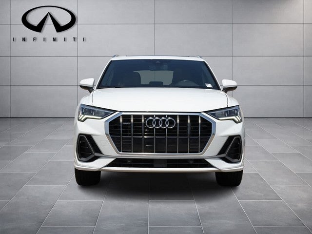 2024 Audi Q3 S line Premium