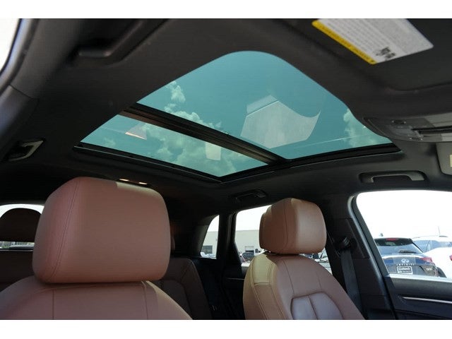 2024 Audi Q3 S line Premium
