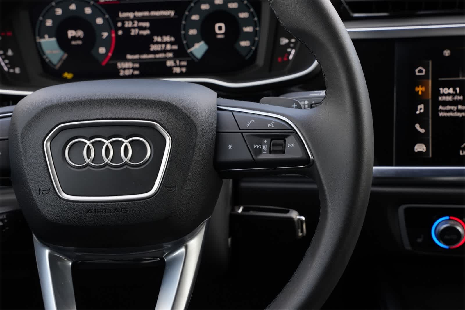 2025 Audi Q3 S line Premium