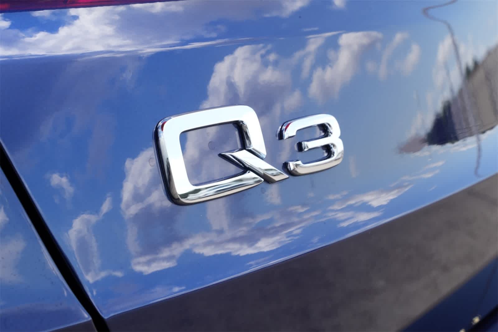 2025 Audi Q3 S line Premium