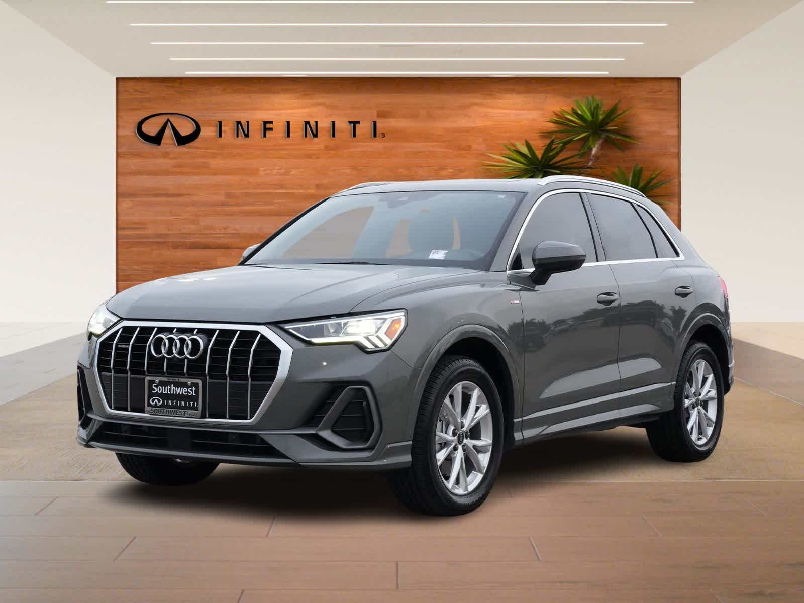2022 Audi Q3 S line Premium Plus