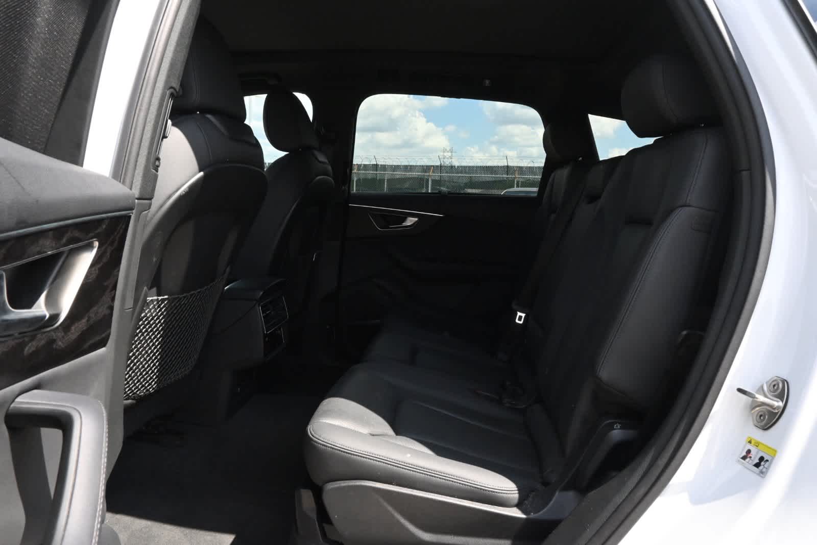 2024 Audi Q7 Premium Plus