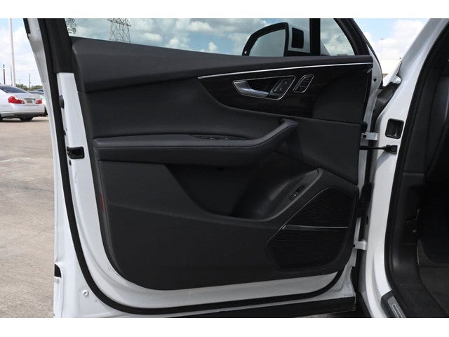 2024 Audi Q7 Premium Plus