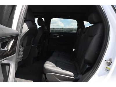 2024 Audi Q7 Premium Plus