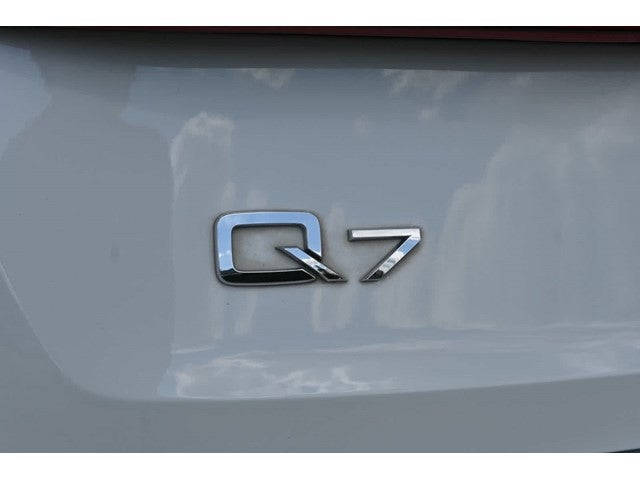 2024 Audi Q7 Premium Plus