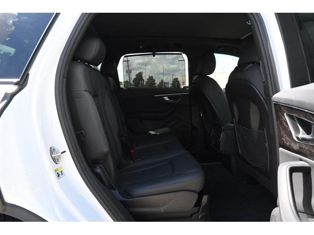 2024 Audi Q7 Premium Plus