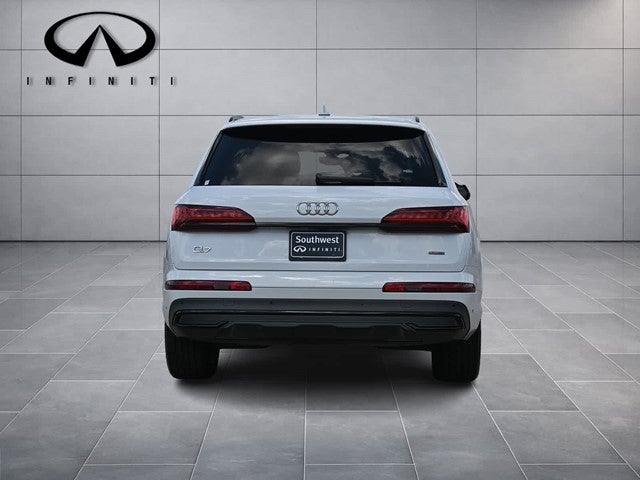 2024 Audi Q7 Premium Plus