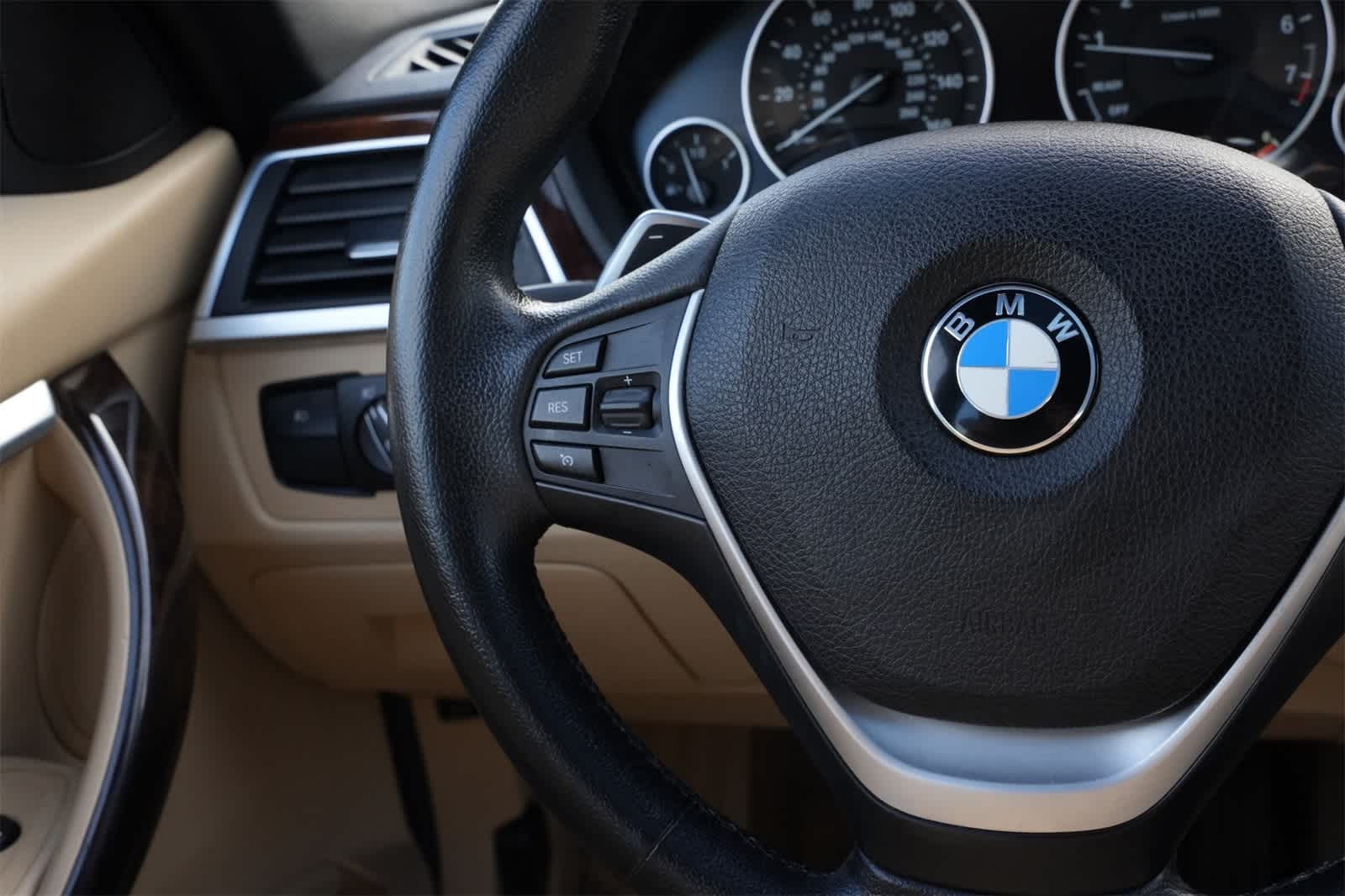 2016 BMW 3 Series 328i xDrive