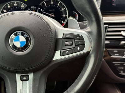 2017 BMW 540i 540i