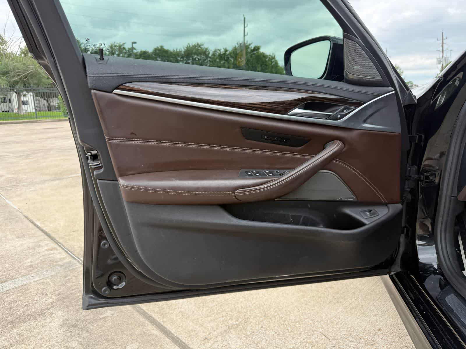 2017 BMW 540i 540i