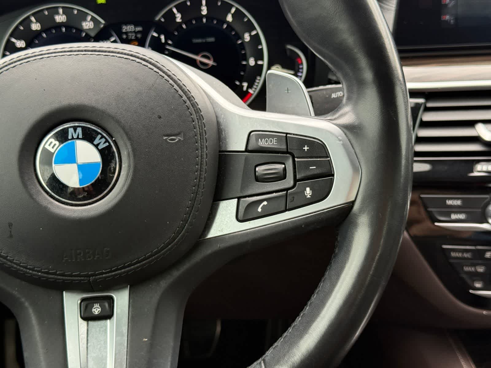 2017 BMW 540i 540i