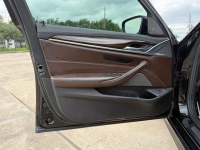 2017 BMW 540i 540i