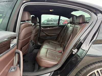 2017 BMW 540i 540i