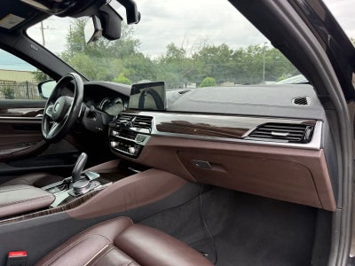 2017 BMW 540i 540i