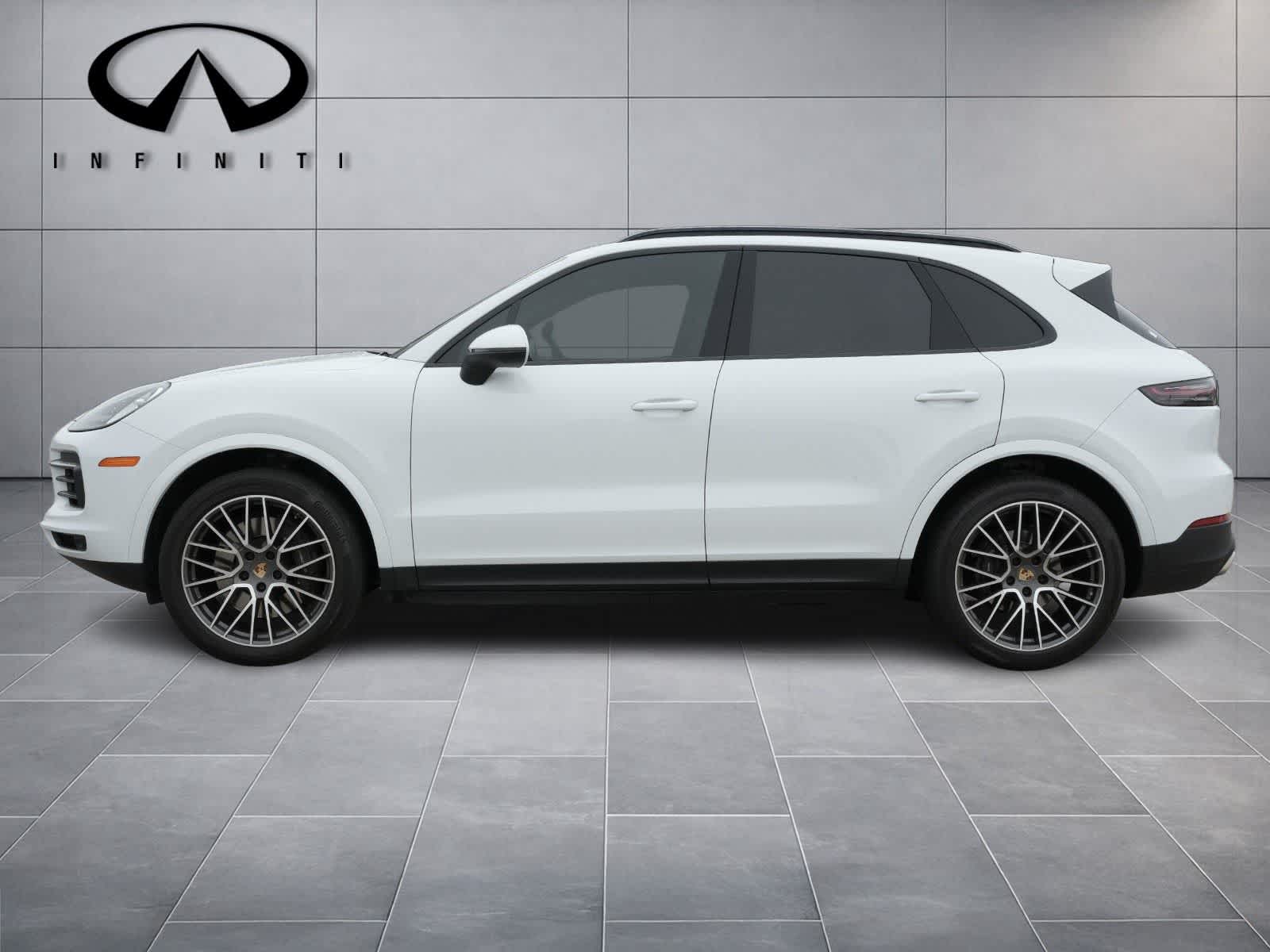 2023 Porsche Cayenne Platinum Edition