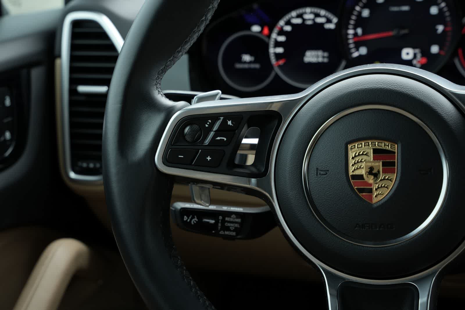 2023 Porsche Cayenne Platinum Edition