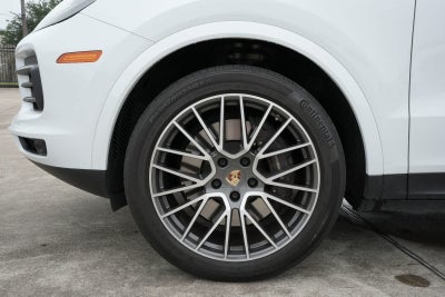 2023 Porsche Cayenne Platinum Edition
