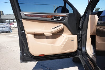 2021 Porsche Macan S