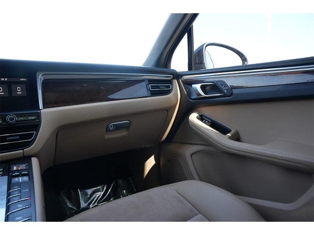 2021 Porsche Macan S