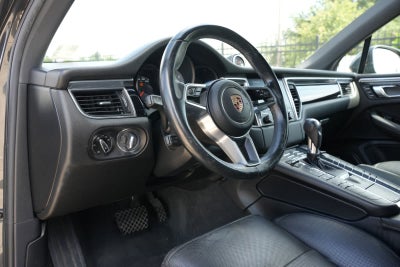 2017 Porsche Macan S