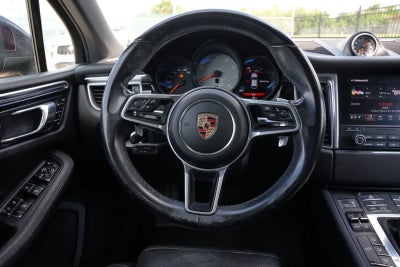 2017 Porsche Macan S
