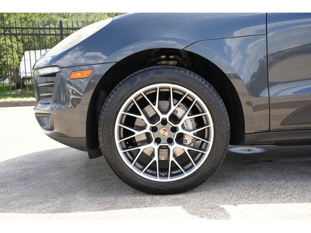 2017 Porsche Macan S
