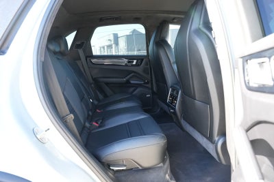 2021 Porsche Cayenne GTS